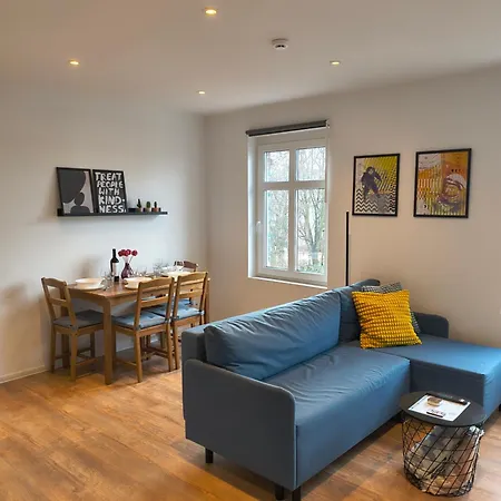 Appartamento Sova Haus Chorzow, Katowice, Stadion Slaski, 24h Self Check-in, Free Parking, Shops 5 Min Walk, No Elevator-3rd Floor