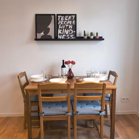 Sova Haus Chorzow, Katowice, Stadion Slaski, 24h Self Check-in, Free Parking, Shops 1 Min Walk, No Elevator-3rd Floor