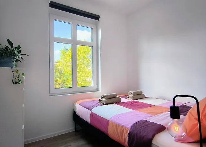 Sova Haus Chorzow, Katowice, Stadion Slaski, 24h Self Check-in, Free Parking, Shops 5 Min Walk, No Elevator-3rd Floor Διαμέρισμα