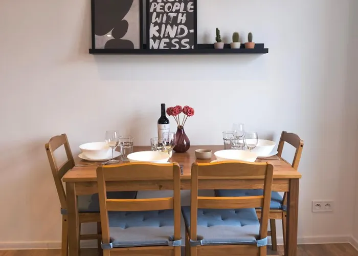 Sova Haus Chorzow, Katowice, Stadion Slaski, 24h Self Check-in, Free Parking, Shops 1 Min Walk, No Elevator-3rd Floor